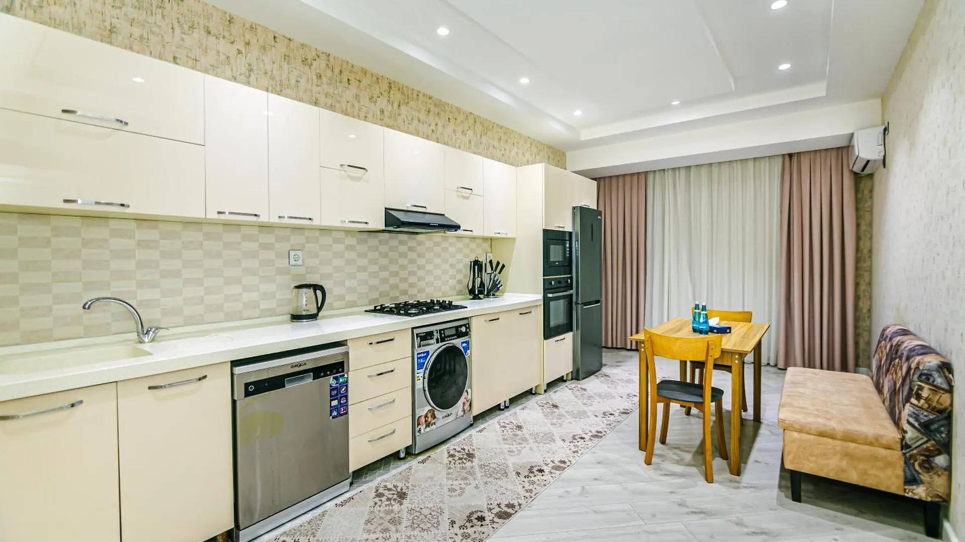 Park Azure Luxury Apartment By Baku Housing
