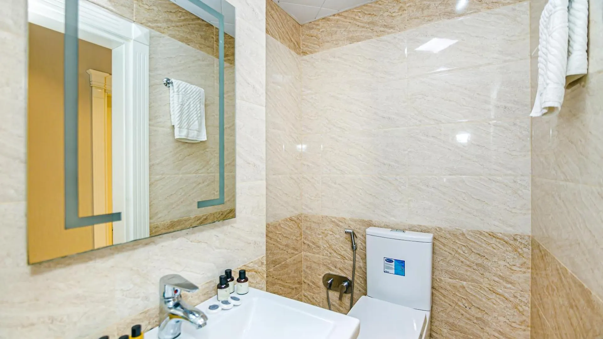 Park Azure Luxury Apartment By Baku Housing