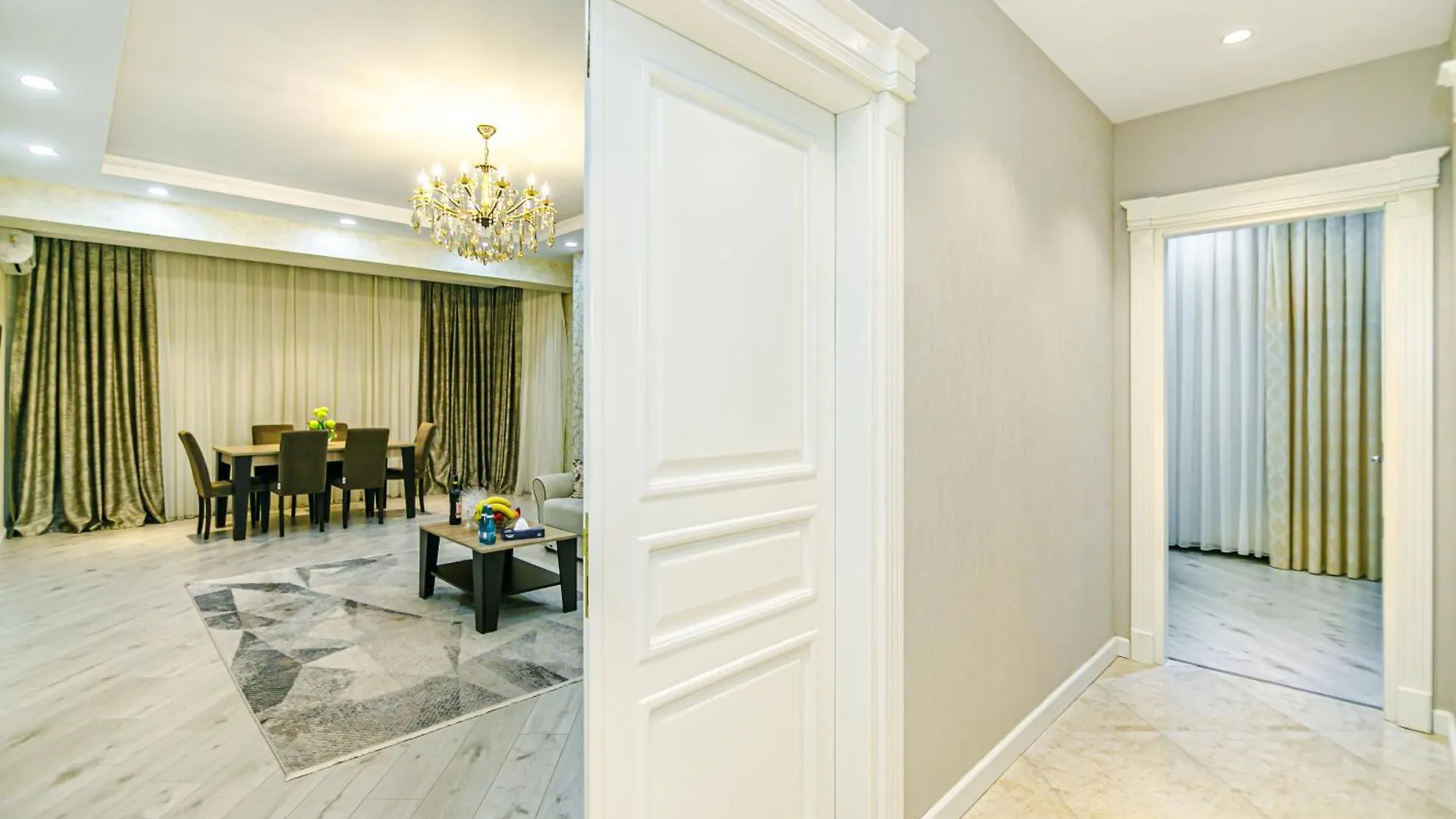 Park Azure Luxury Apartment By Baku Housing 0*,